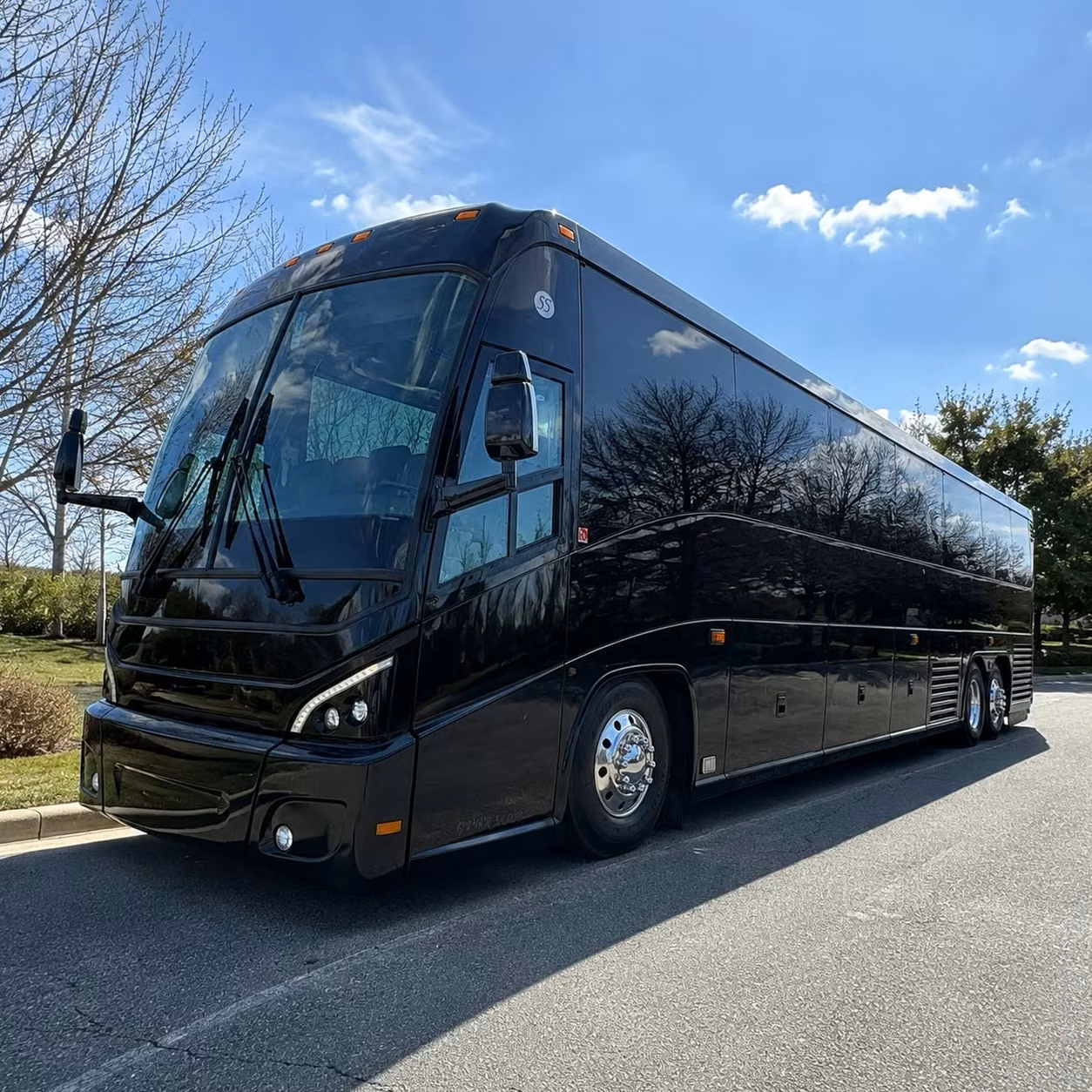 let coachbuspeoria com handle the logistics while your team focuses on the work