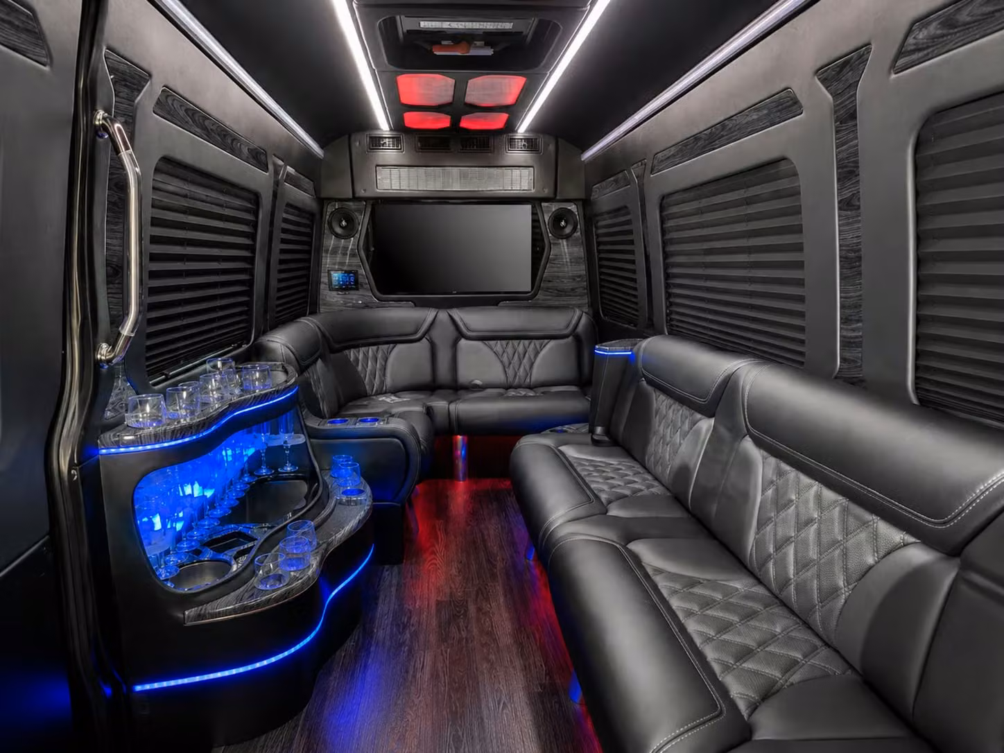 long distance wedding guest shuttles and multi day wedding transportation from peoria