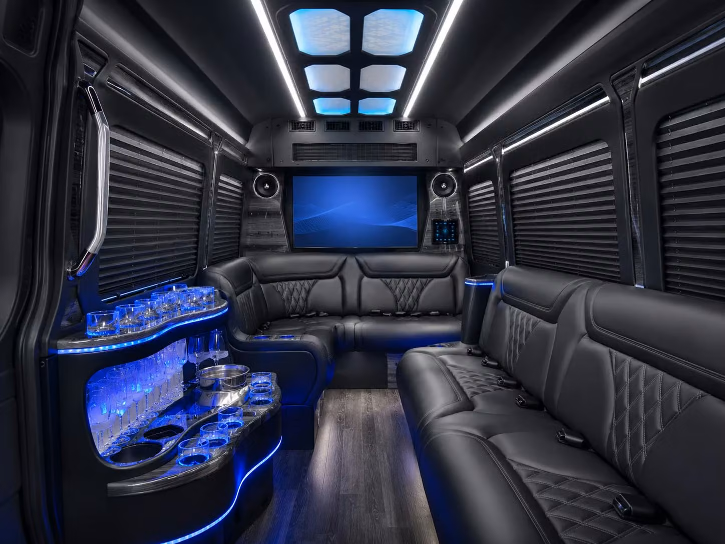 team building offsite retreats and incentive trip transportation in peoria