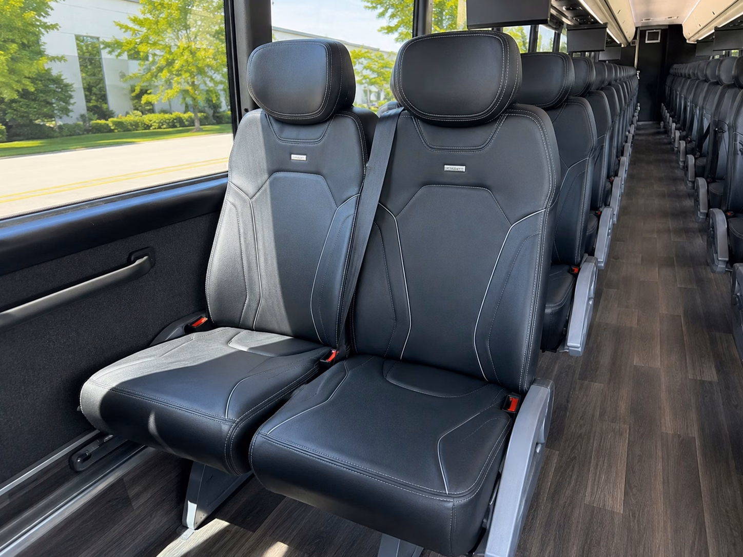 wedding shuttle services transportation in peoria