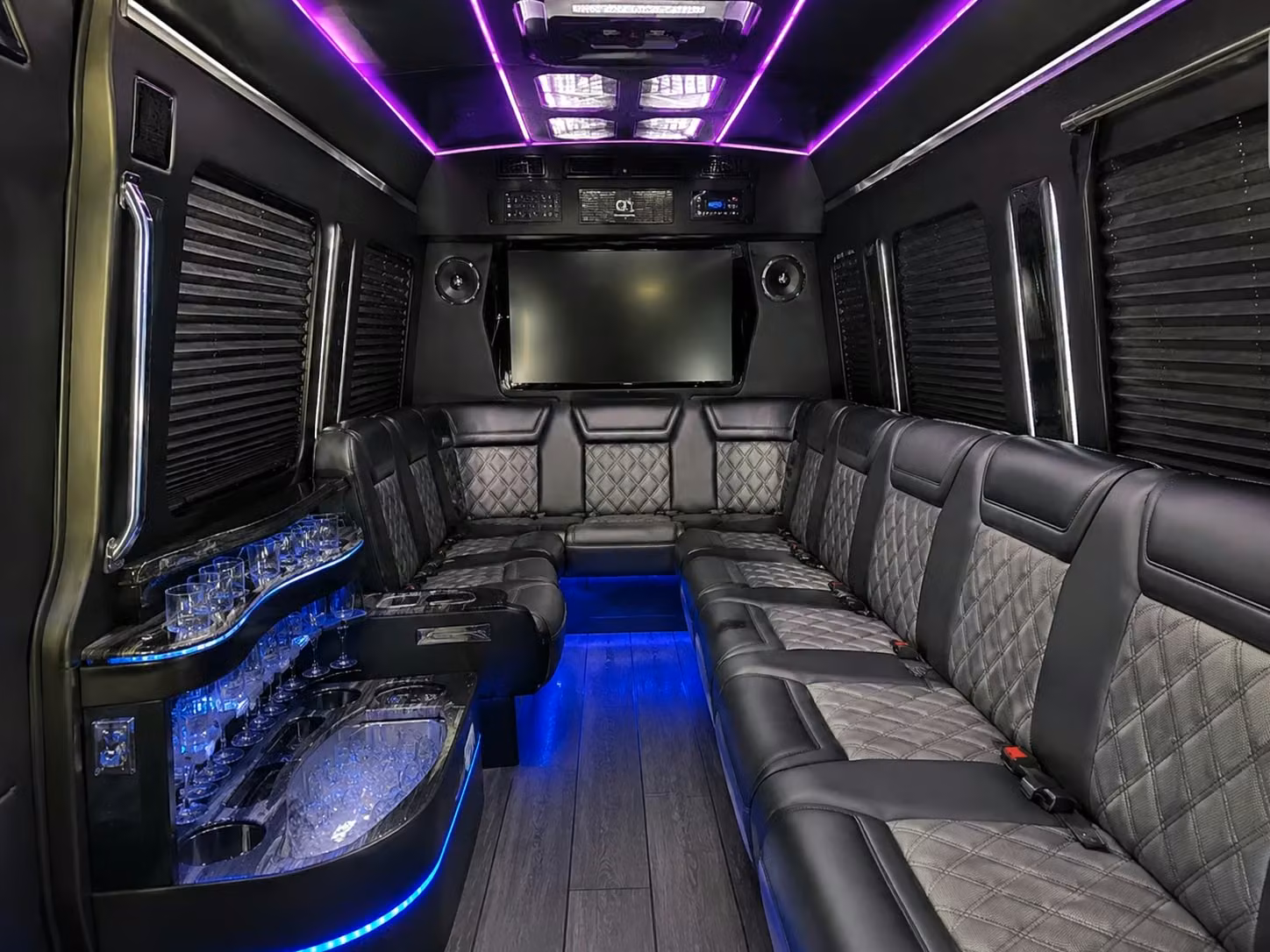 with coachbuspeoria com you ll find the right bus for your peoria rehearsal dinner shuttle